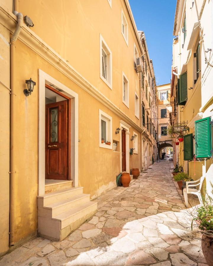 Stylish Old Town Apartments Corfu  Exterior photo